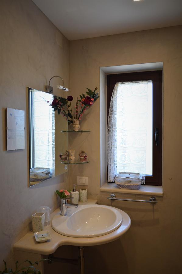 Bed and Breakfast Casa Delle Rondini Альберобелло Экстерьер фото